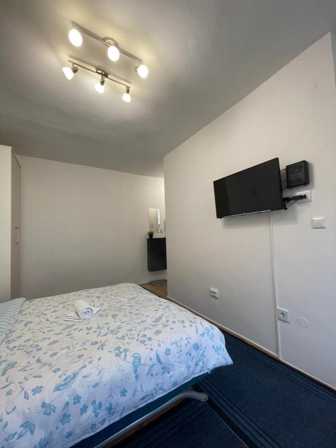 Mona Blue Daire Saraybosna Dış mekan fotoğraf