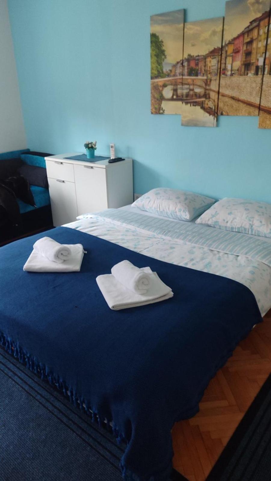 Mona Blue Daire Saraybosna Dış mekan fotoğraf